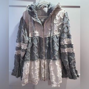 POL Blue and White Lace-Trimmed Jacket